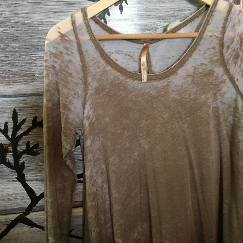 SOLD Long Sleeve Flowy Tunic